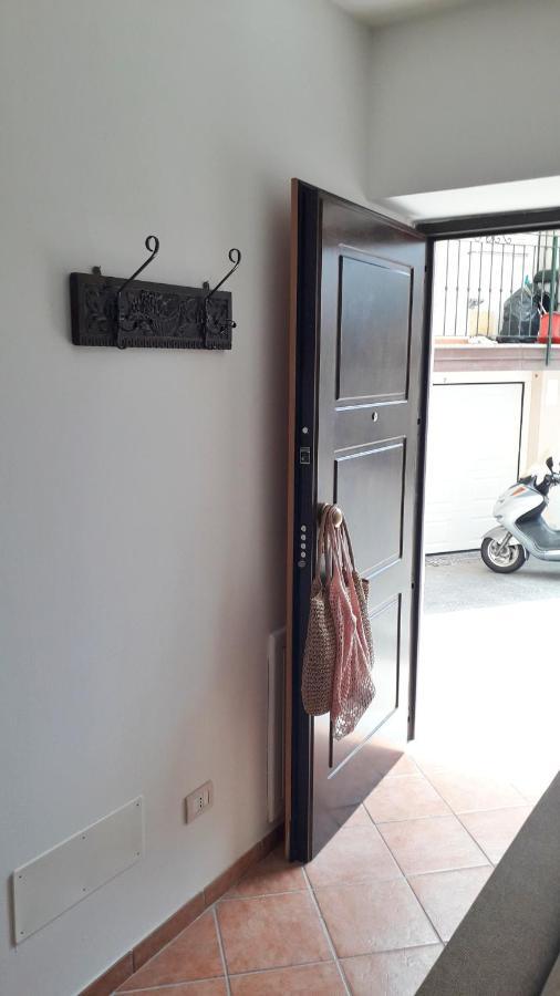 サンレモMax And Sun Parking Privato Nel Prezzoアパートメント エクステリア 写真